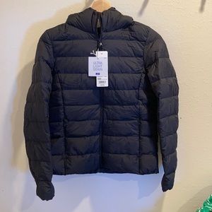 COPY - Uniqlo ultra light down jacket with hood